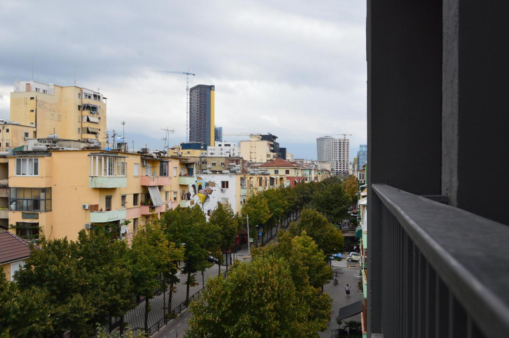 Tirana Getaway Apartments Экстерьер фото